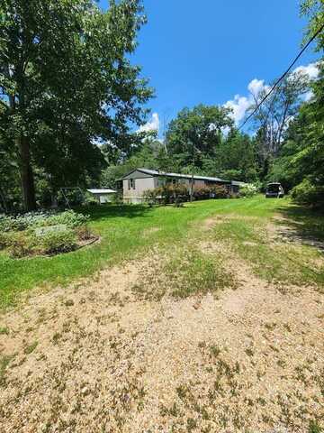 13 Douglas Circle, Sontag, MS 39665