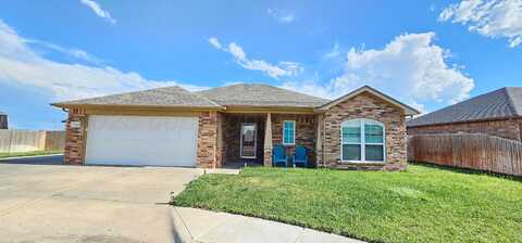 1819 Wagon Trail, Dalhart, TX 79022