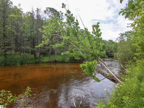 000 Holly Drive, Thompsonville, MI 49683
