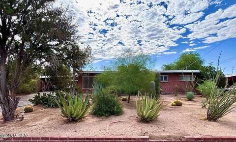 4418 N Lake Drive, Tucson, AZ 85705