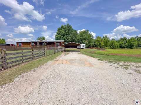 170 CR 3310 N, Avery, TX 75554