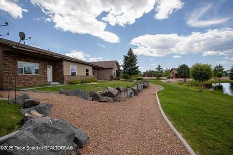 317 CEDAR SPRINGS Drive, Thayne, WY 83127