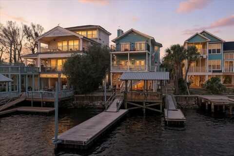 115 Main Street, Steinhatchee, FL 32359