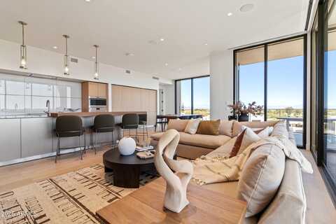 5000 N CAMELBACK RIDGE Drive, Scottsdale, AZ 85251