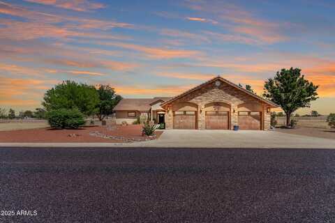 380 N GENEVA ESTATES Road, Pearce, AZ 85625