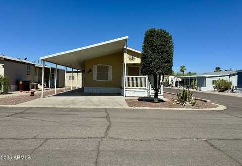 10936 E APACHE Trail, Apache Junction, AZ 85120