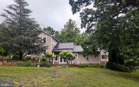 2114 E LEE HIGHWAY, NEW MARKET, VA 22844