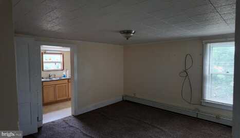 230 CHURCH STREET, HUNTINGDON, PA 16652