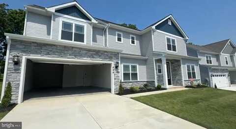 424 ABIGAIL AVENUE, WAYNESBORO, PA 17268