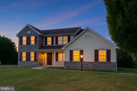 1004 CIDER LANE, LEBANON, PA 17046