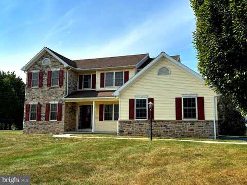 1004 CIDER LANE, LEBANON, PA 17046