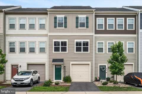 215 CROFTON COURT, STEPHENSON, VA 22656