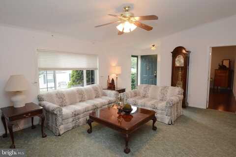 96 WILLOW LANE, SELLERSVILLE, PA 18960