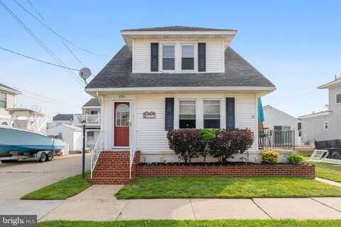 221 W 25TH AVENUE, WILDWOOD, NJ 08260