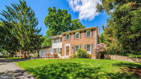 9220 BURNETTA DRIVE, ANNANDALE, VA 22003