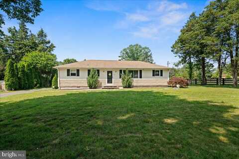 5 APPLEGATE ROAD, JOBSTOWN, NJ 08041