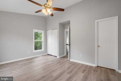 8498 LAUREL OAK DRIVE, SPRINGFIELD, VA 22153