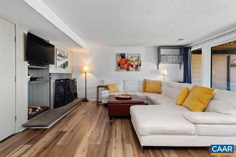 107 EAGLES CT CONDOS, WINTERGREEN RESORT, VA 22967