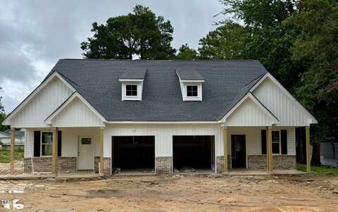 207 S Main Street, Four Oaks, NC 27524