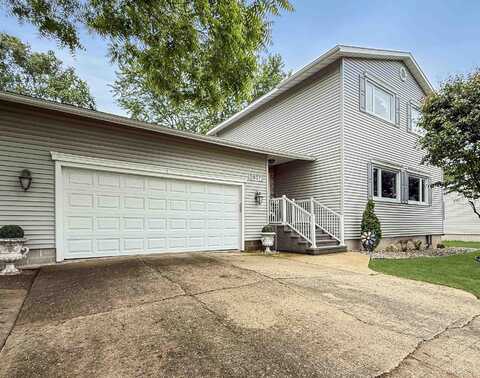 2807 S 5th, Escanaba, MI 49829