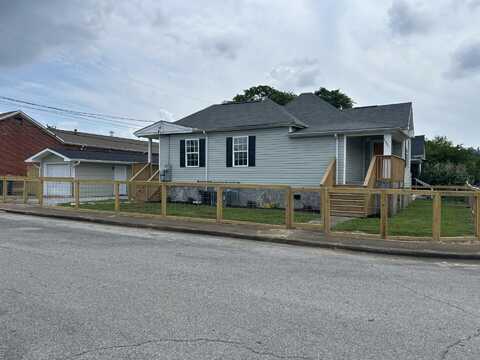 2001 Sharp Street, Chattanooga, TN 37404