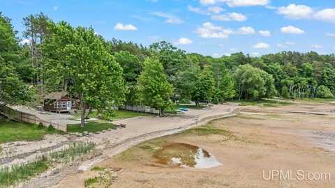8321 GARTH POINT 25.25 LANE, RAPID RIVER, MI 49878