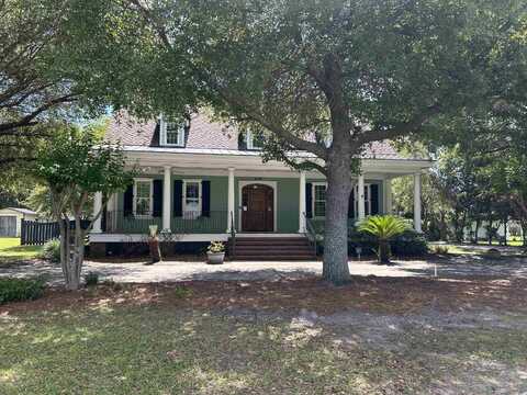 518 Country Club Dr., Johnsonville, SC 29555