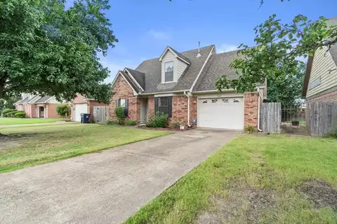 612 HICKORY HOLLOW DR., Marion, AR 72364