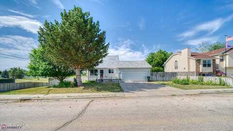 428 Walnut St W, Gillette, WY 82718