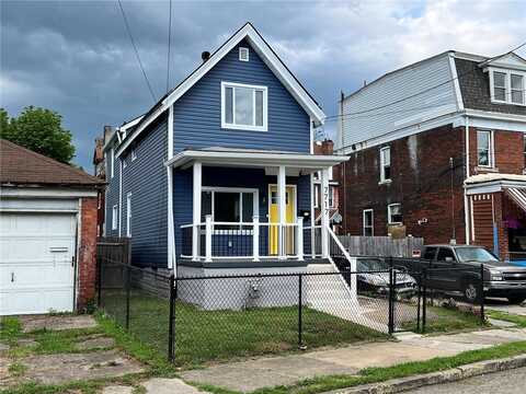 7717 Mulford St, Homewood Brushton, PA 15208