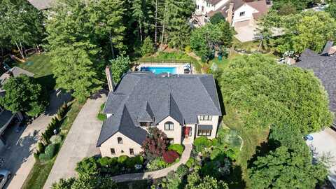 8500 Stonechat Loop, Dublin, OH 43017