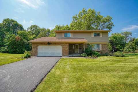 8899 Chevington Court, Pickerington, OH 43147