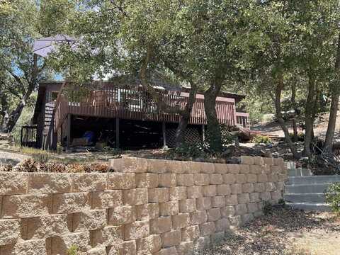 56450 Logan Creek Road, Idyllwild, CA 92549