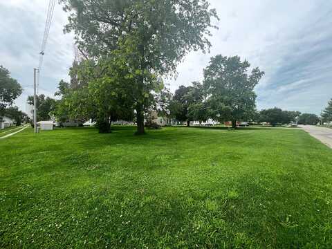 Decora Avenue, Ellsworth, IA 50075