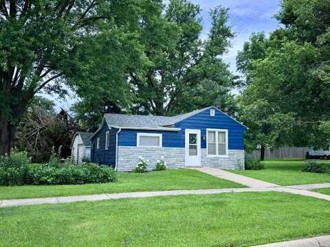 2003 Carroll Street, Boone, IA 50036