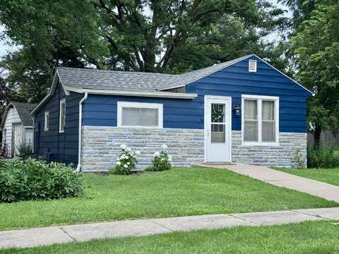 2003 Carroll Street, Boone, IA 50036