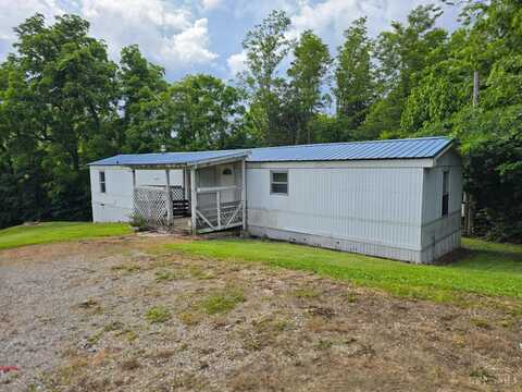 1200 Old State Road, Manchester, OH 45144