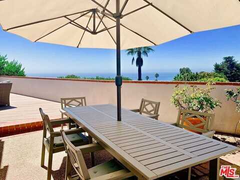251 Monte Grigio Dr, Pacific Palisades, CA 90272