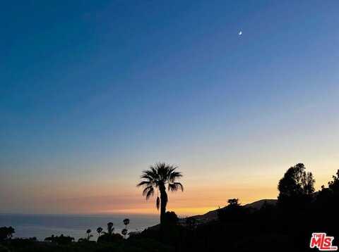 251 Monte Grigio Dr, Pacific Palisades, CA 90272