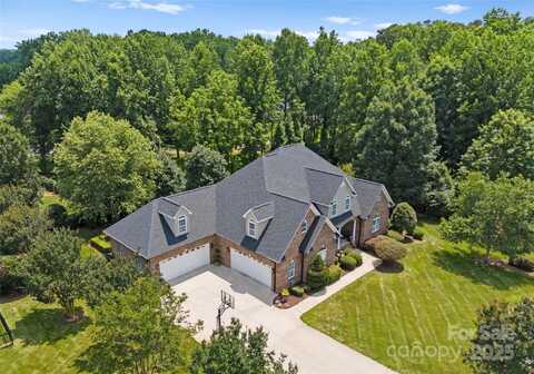 2818 Levinfield Court, Lincolnton, NC 28092