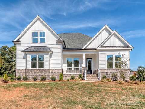 156 Triple Ponds Court, Clover, SC 29710