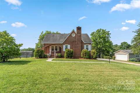 1785 Falls Road NW, Valdese, NC 28690