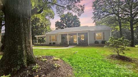 415 S Central Avenue, Locust, NC 28097