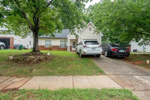 7333 Rosehall Drive, Charlotte, NC 28227