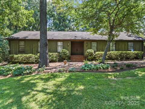 2104 Stoneyridge Drive, Charlotte, NC 28214