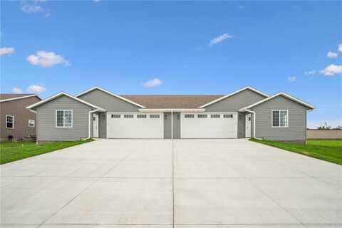 203 William Way, Newhall, IA 52315