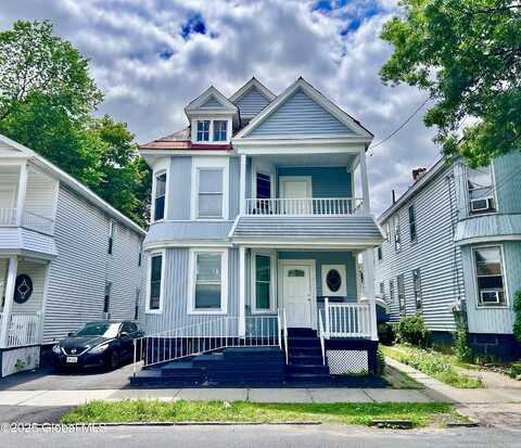 517 Summit Avenue, Schenectady, NY 12307