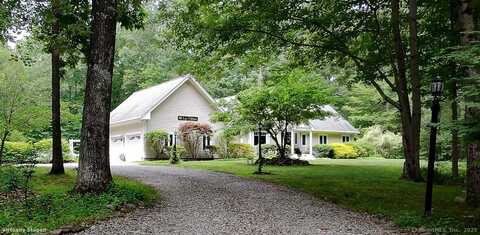 115 Center Road, Woodstock, CT 06281