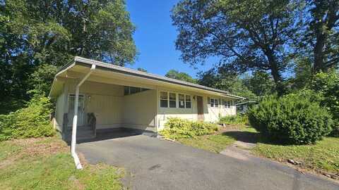 14 Hayes Road, East Hampton, CT 06424