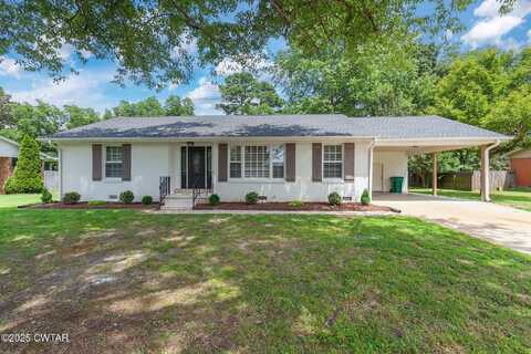 52 Dixie Lane, Jackson, TN 38301